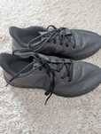 Sapatilhas NEW Balance modelo 411 pretas