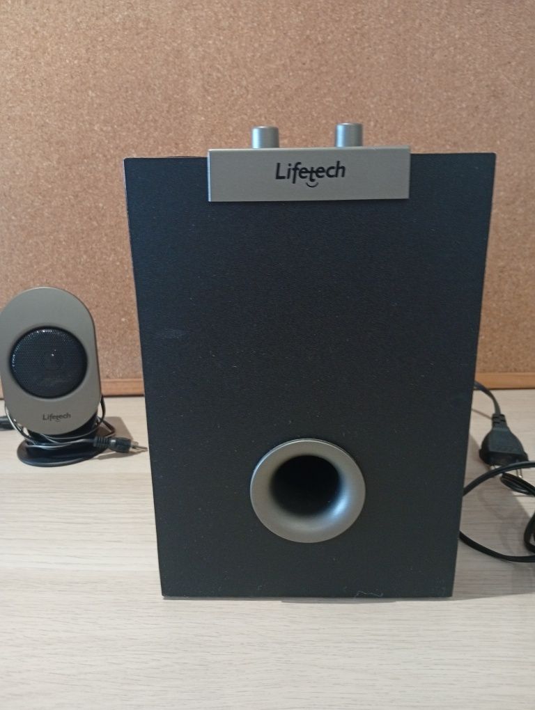 Colunas Lifetech 5.1