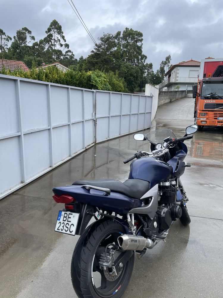 Kawasaki Zr 750f
