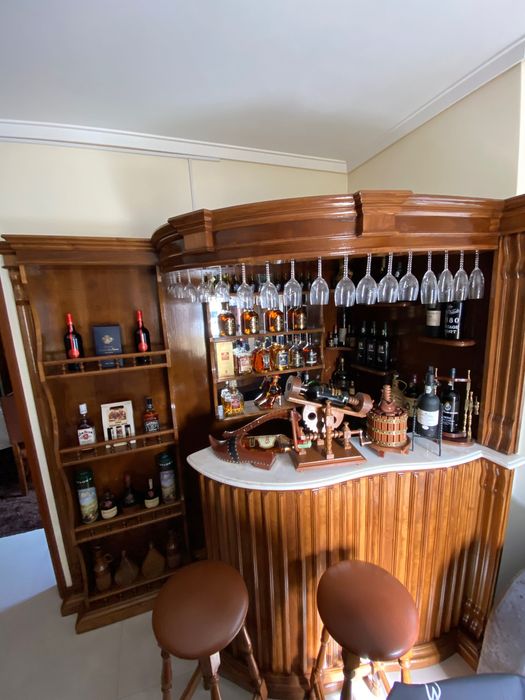 Bar de canto como novo