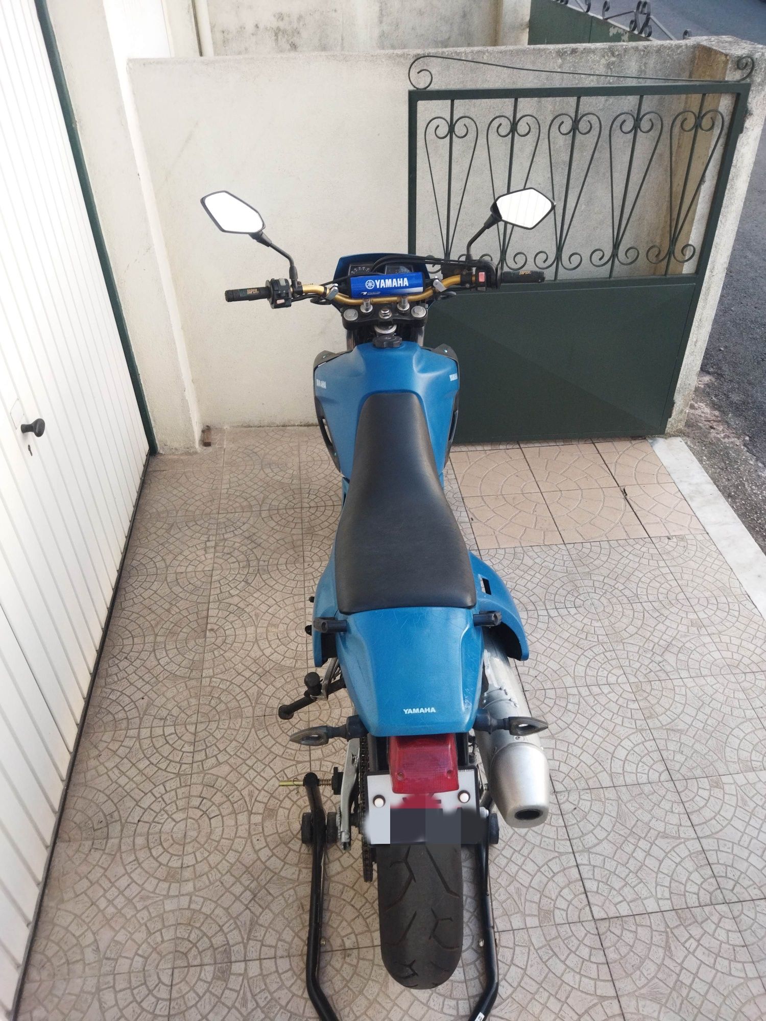 Yamaha XT 600, em bom estado, Supermotard tudo averbado, aceito retoma