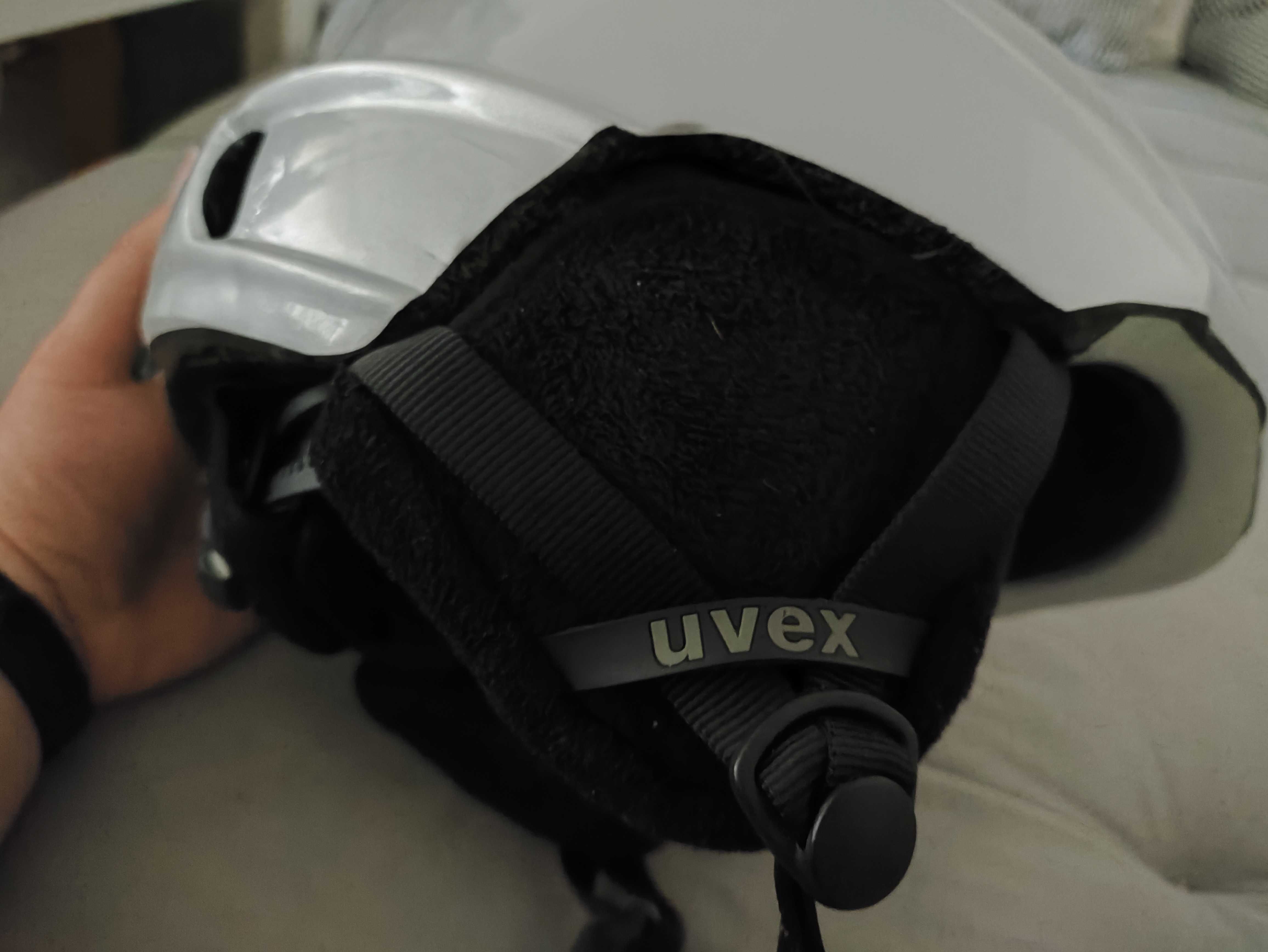Горнолыжный шлем Uvex L-XL