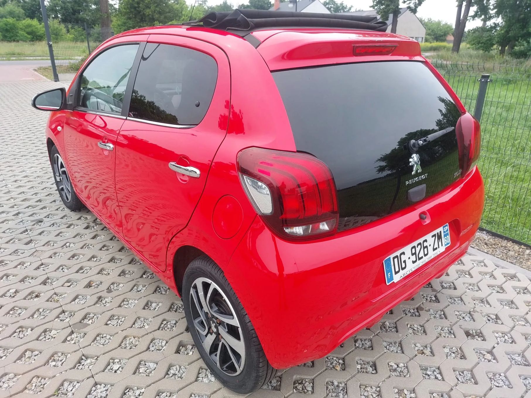 Peugeot 108 5 drzwi kabriolet,kmpl dok.do rejestracji,faktura Marża