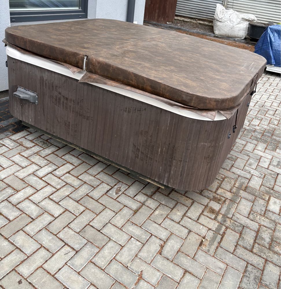 Wanna ogrodowa jacuzzi spa basen Hotspring 3-4 os