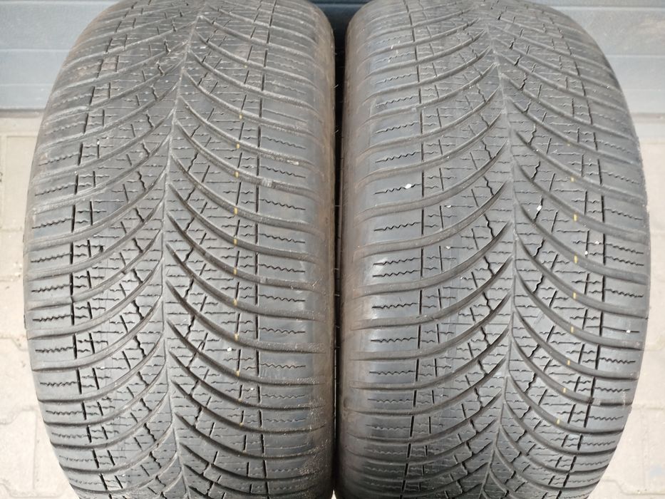 Opony całoroczne Goodyear 225/50R17