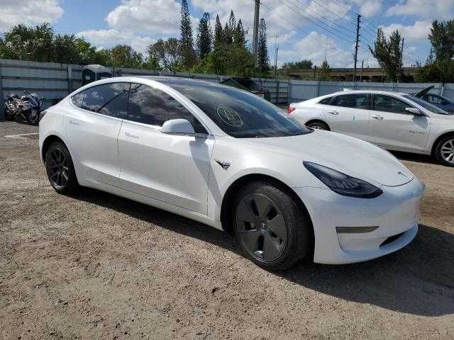 Tesla Model 3  2020 Америка USA