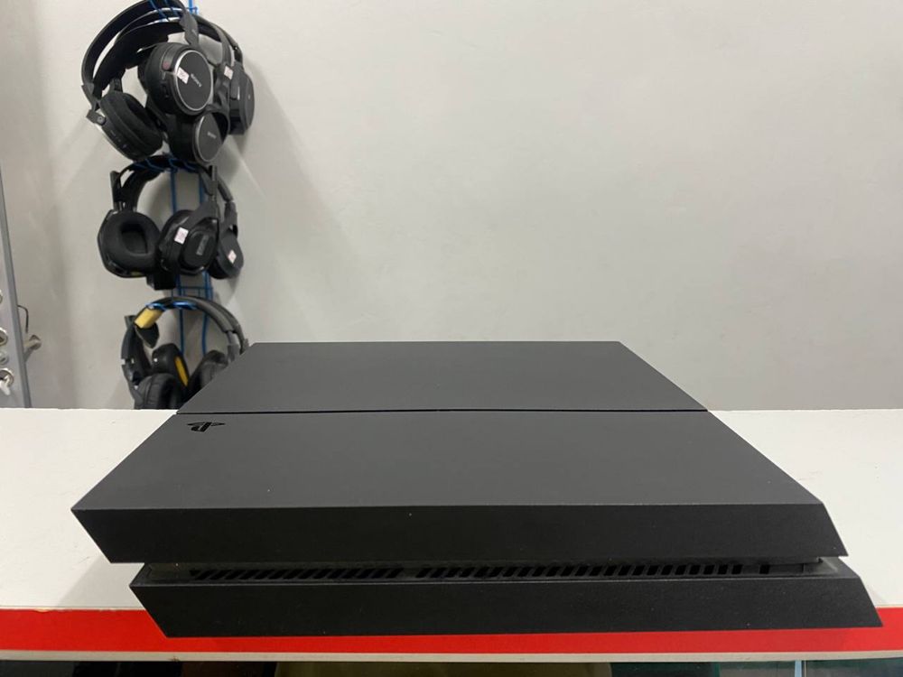 PlayStation 4 FAT 1 TB CUH-1216B