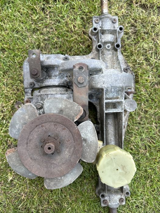 Skrzynia spicer  hydrostatyczna traktorek kosiarka przekladnia napęd