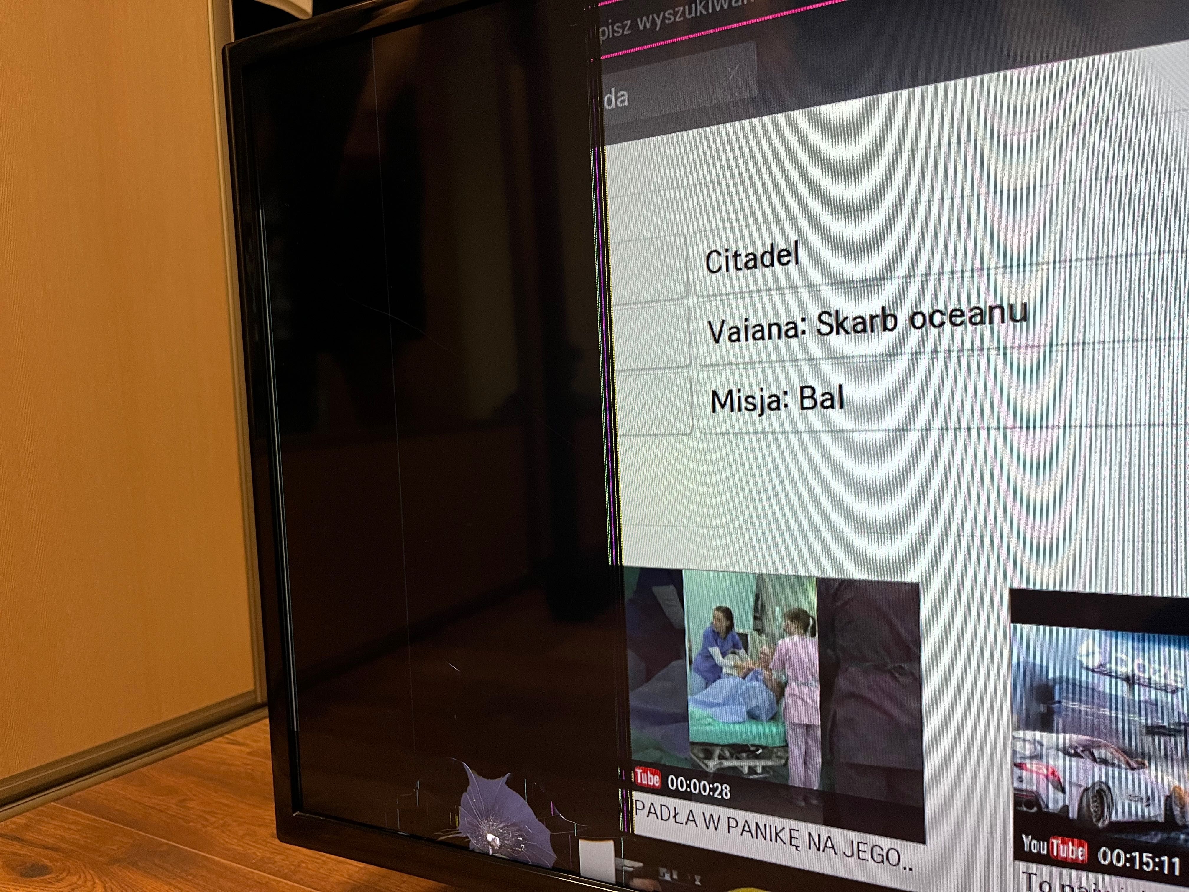 Telewizor LG 39’ smart tv + soundbar uszkodzony
