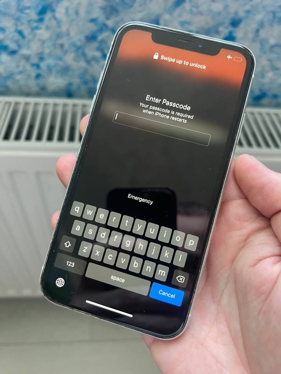 Iphone xr белый на запчасти