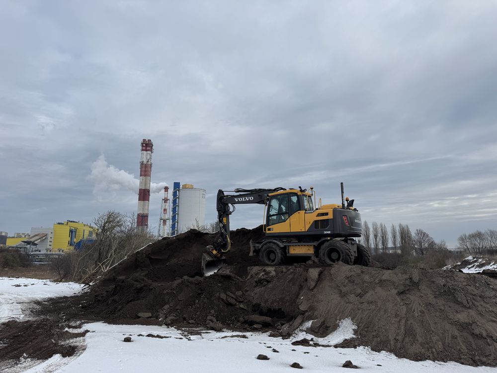 Prace ziemne usługi koparka kołowa z przyczepką rotor widły chwytak