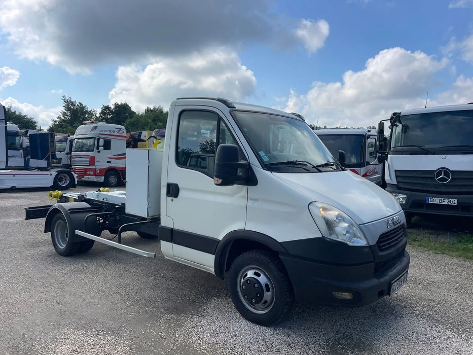 Iveco 35c17  Hakowiec