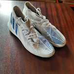 Korki Adidas Predator roz. 43 1/3 bialo-niebieskie