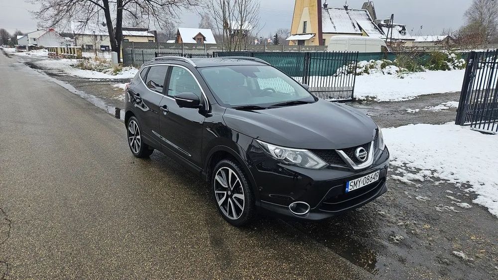 Nissan Qashqai najbogatsze wyposażenie, kamera 360, nowe opony