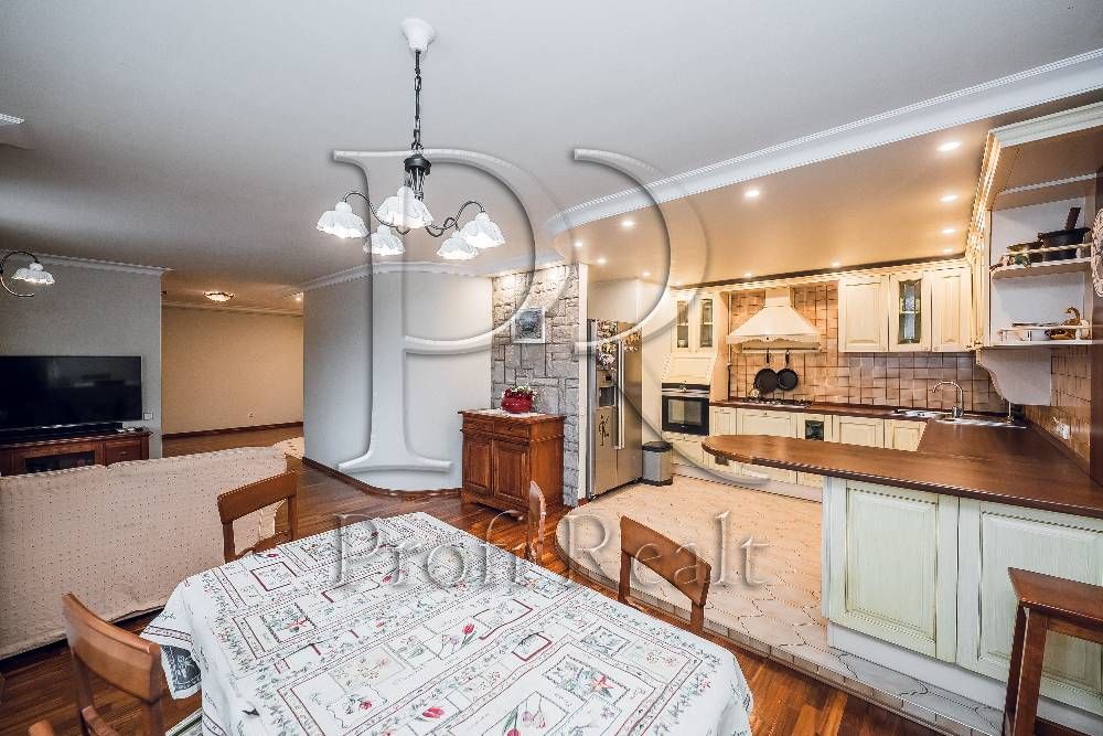 Продаж 2 рівневої квартири, Позняки, Драгоманова 17/Осокорки