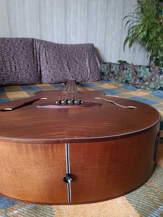 Безладовий акустичний бас V-glorify