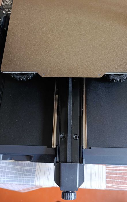 Продам 3D принтер Creality ENDER-3 S1.