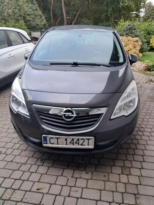 Opel Meriva Opel Meriva 1.4 Enjoy – Komfort i Przestrzeń dla Twojej Rodziny!