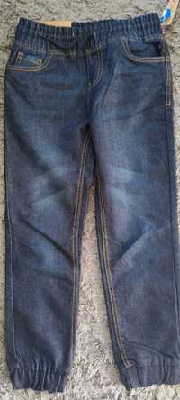 Spodnie chłopięce jeansowe joggery nowe 128