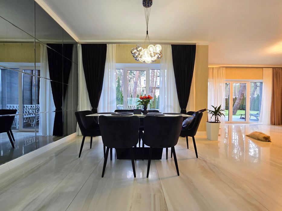 Унікальний приватний будинок з ремонтом в Лісовій Бучі. Без комісії!