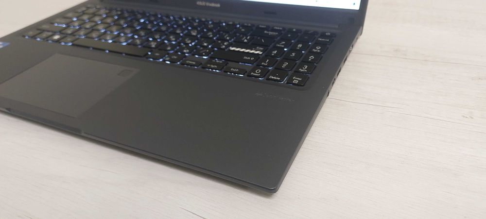 Ноутбук Asus F1502ZA |I7 1260P|16GB Ram|SSD NVME 512|Гарний Стан!