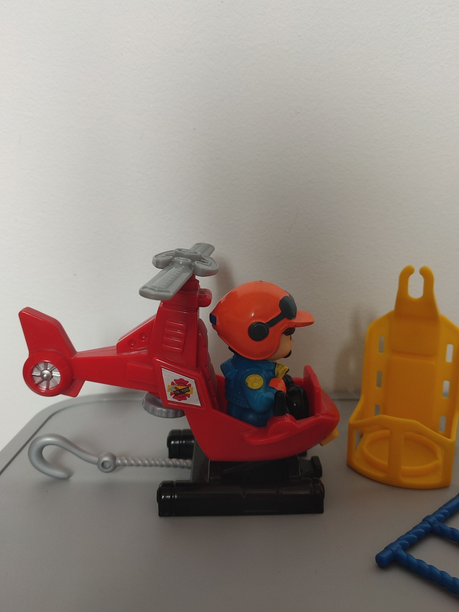 Fisher price little people helikopter