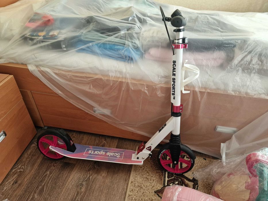 Детский самокат Scale Sports SS-08 двухколесный с ручным тормозом