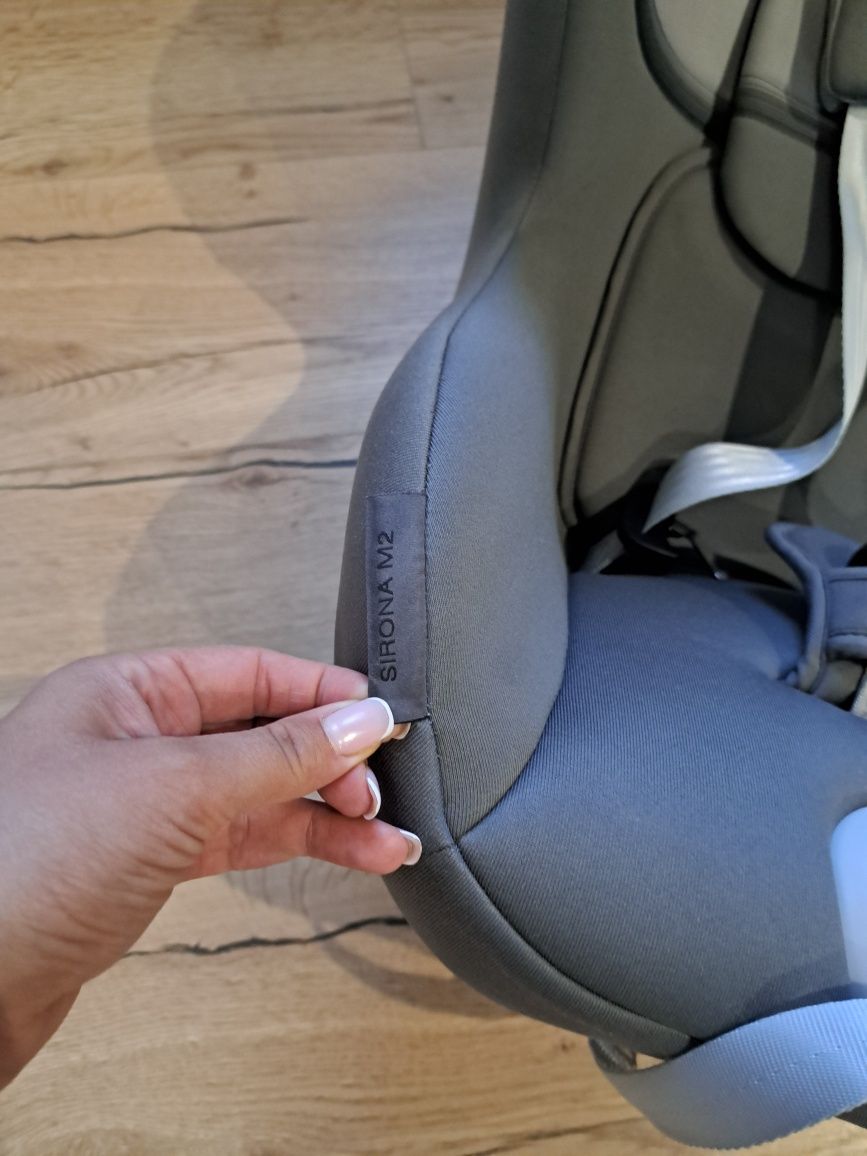 Cybex Sirona M2 i-Size z bazą