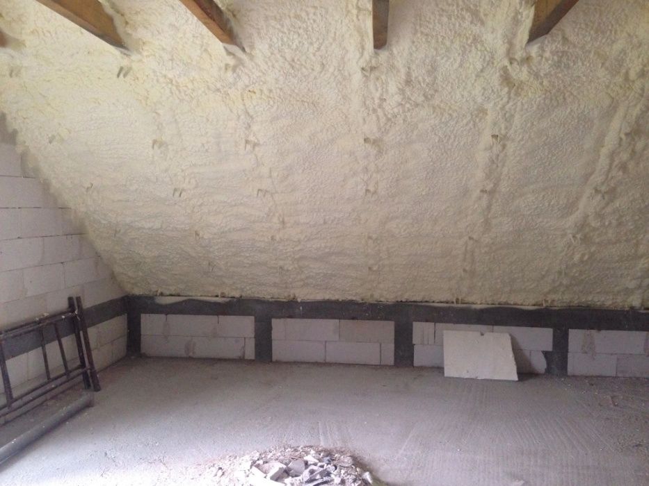 Ocieplenie pianą PUR dachu, piana PUR WIESZAKI GRATIS, JUŻ OD 65 ZL/M2