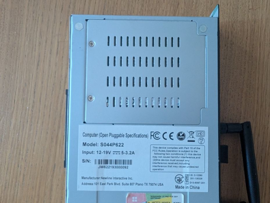 Komputer Newline S044P622 PC workstation do monitora