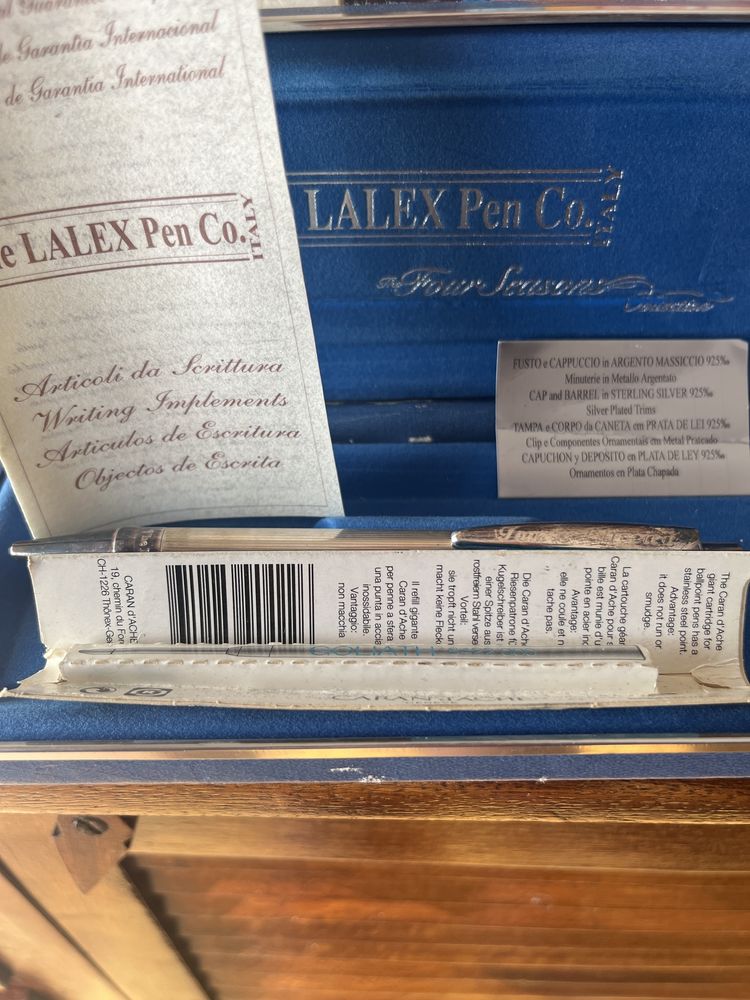 Caneta The Lalex Pen Co. em prata