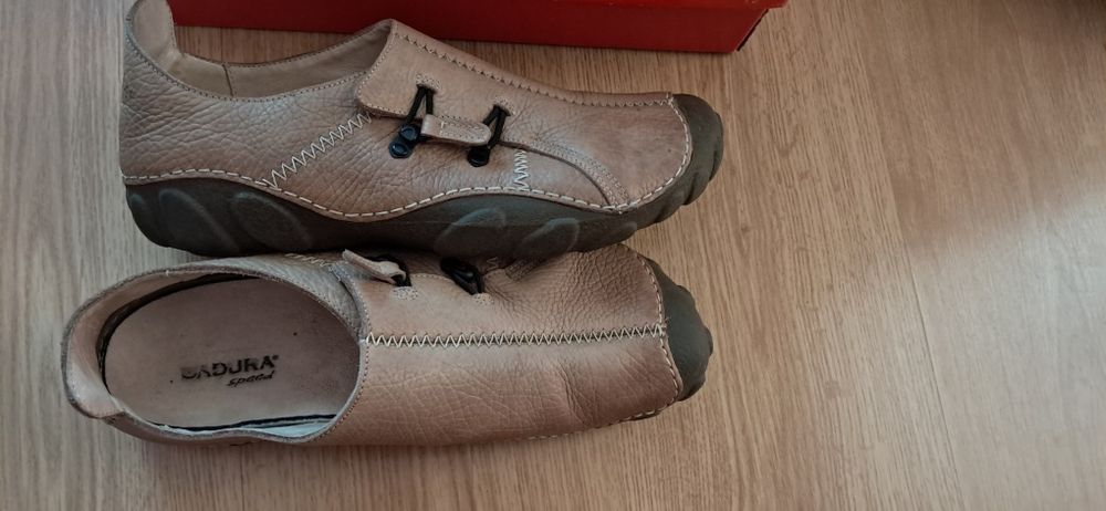 Продам мокасини BADURA.