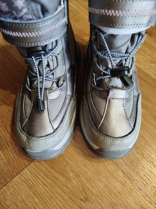 Зимние ботинки для девочки