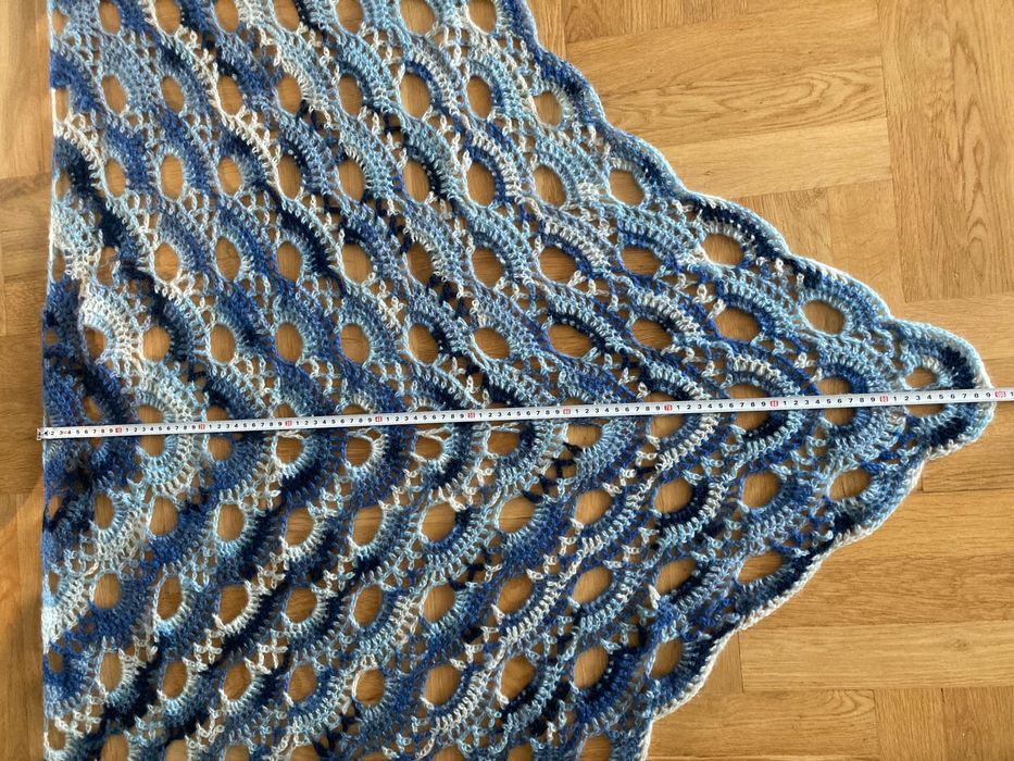 Chusta ręcznie robiona handmade błękity niebieska ombre duża