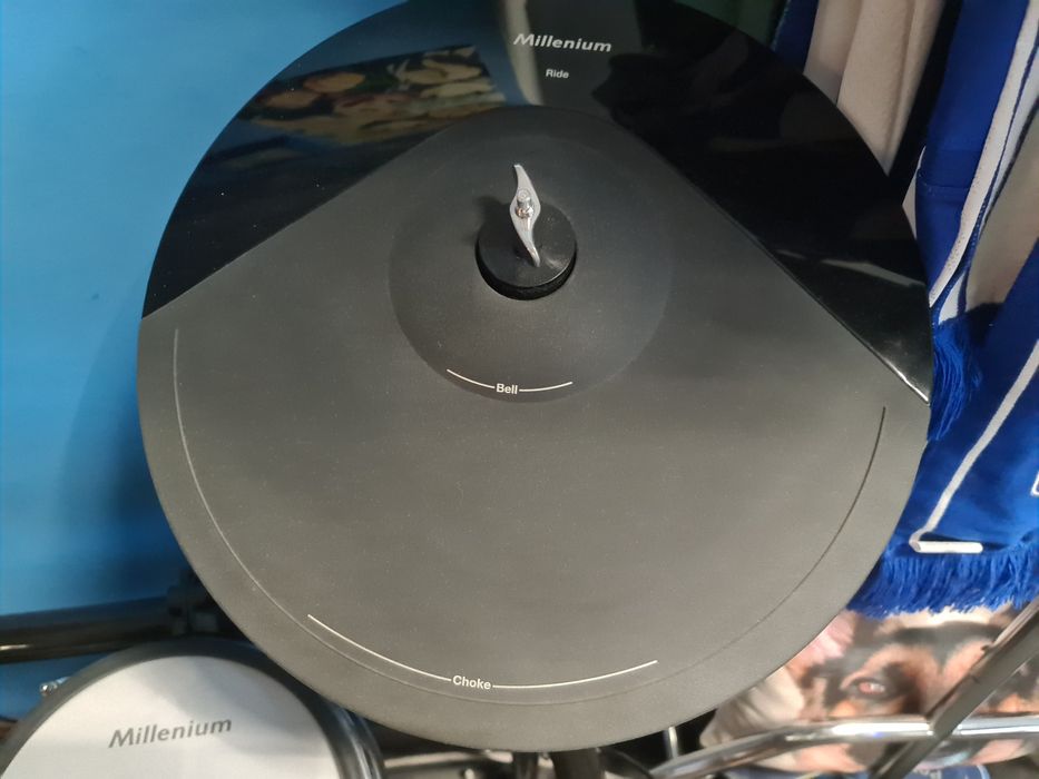 Bateria Millenium MPS-750X E-Drum Complete Bundl