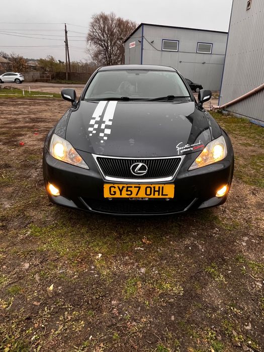 Lexus is 220D, срочно