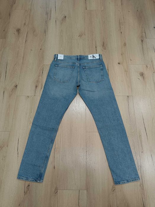 Calvin Klein Slim W34 L32 oryginalne spodnie