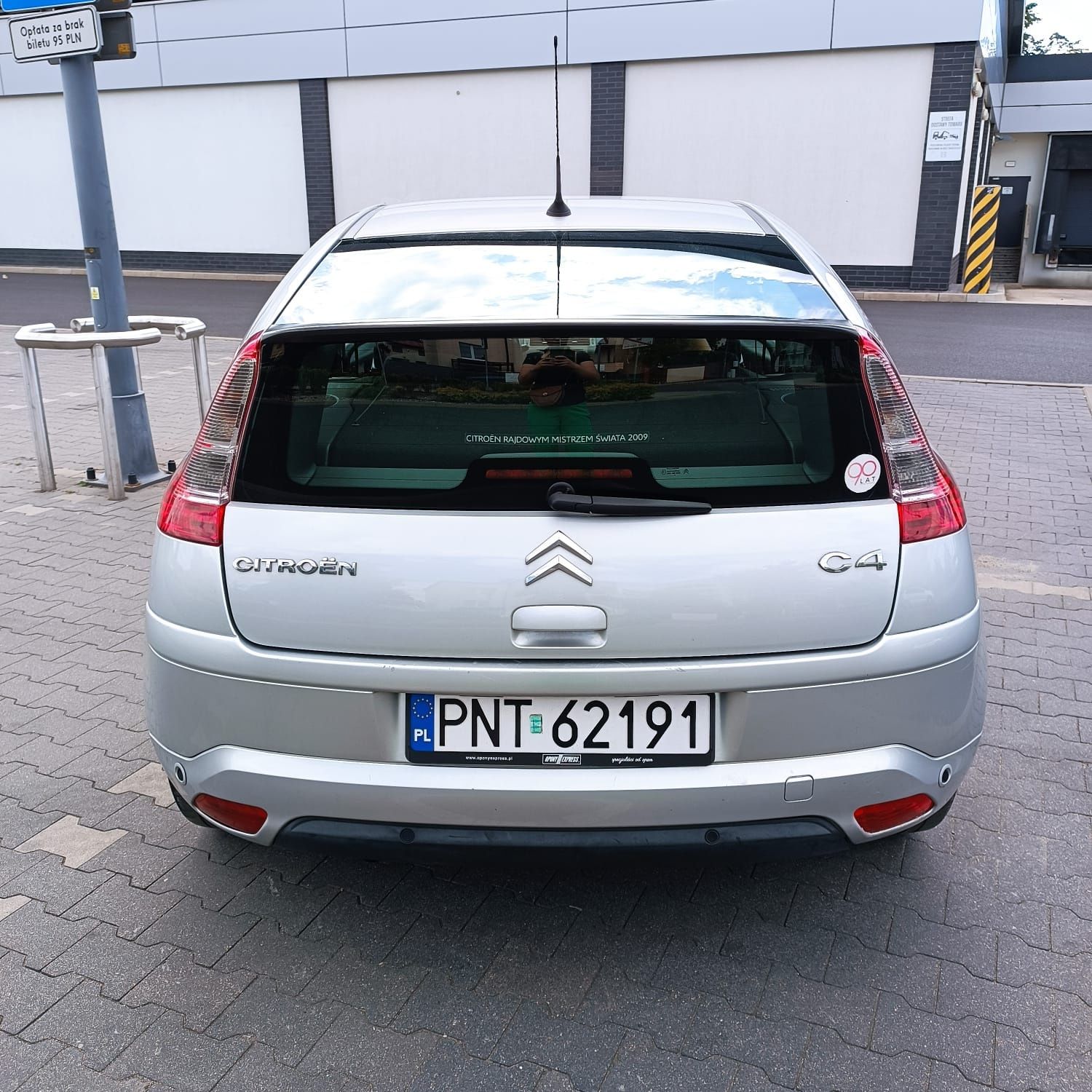 Citroen C4 2009 rok 1.6 HDI