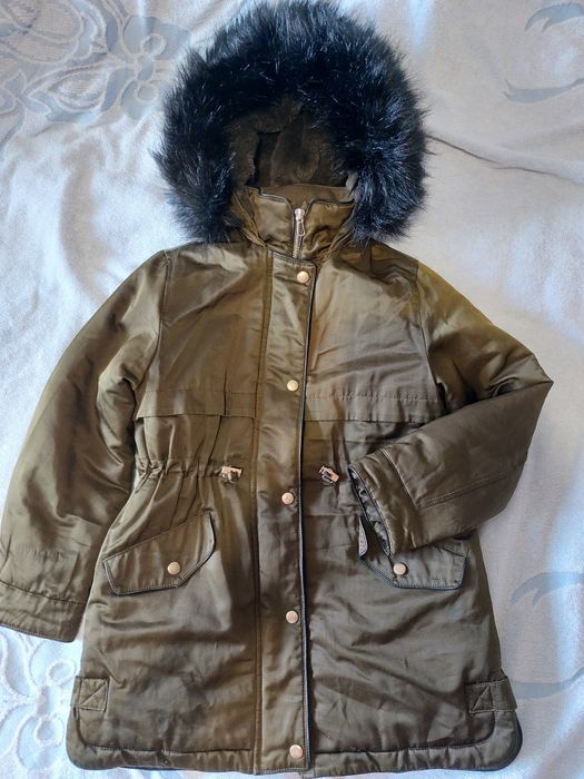 ZARA Kids деми куртка p. 134 на 7-8 лет