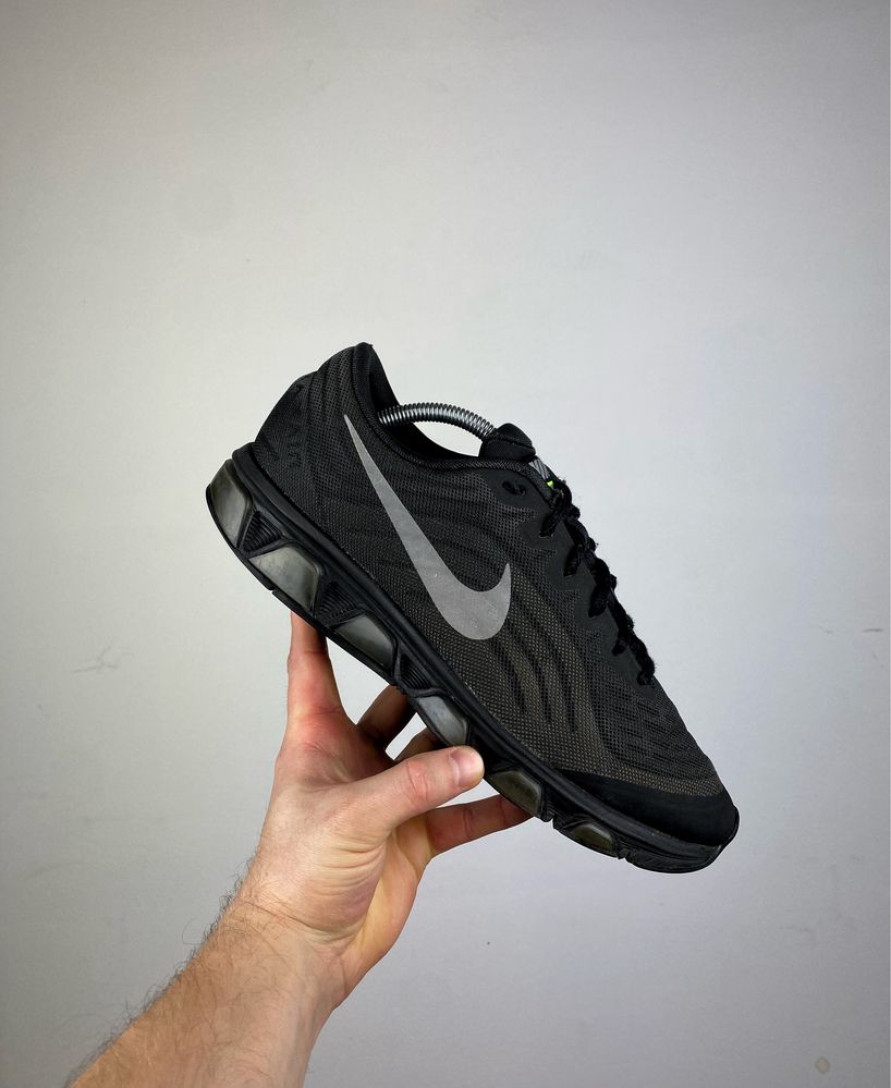 Кроссовки Nike Tailwind 6