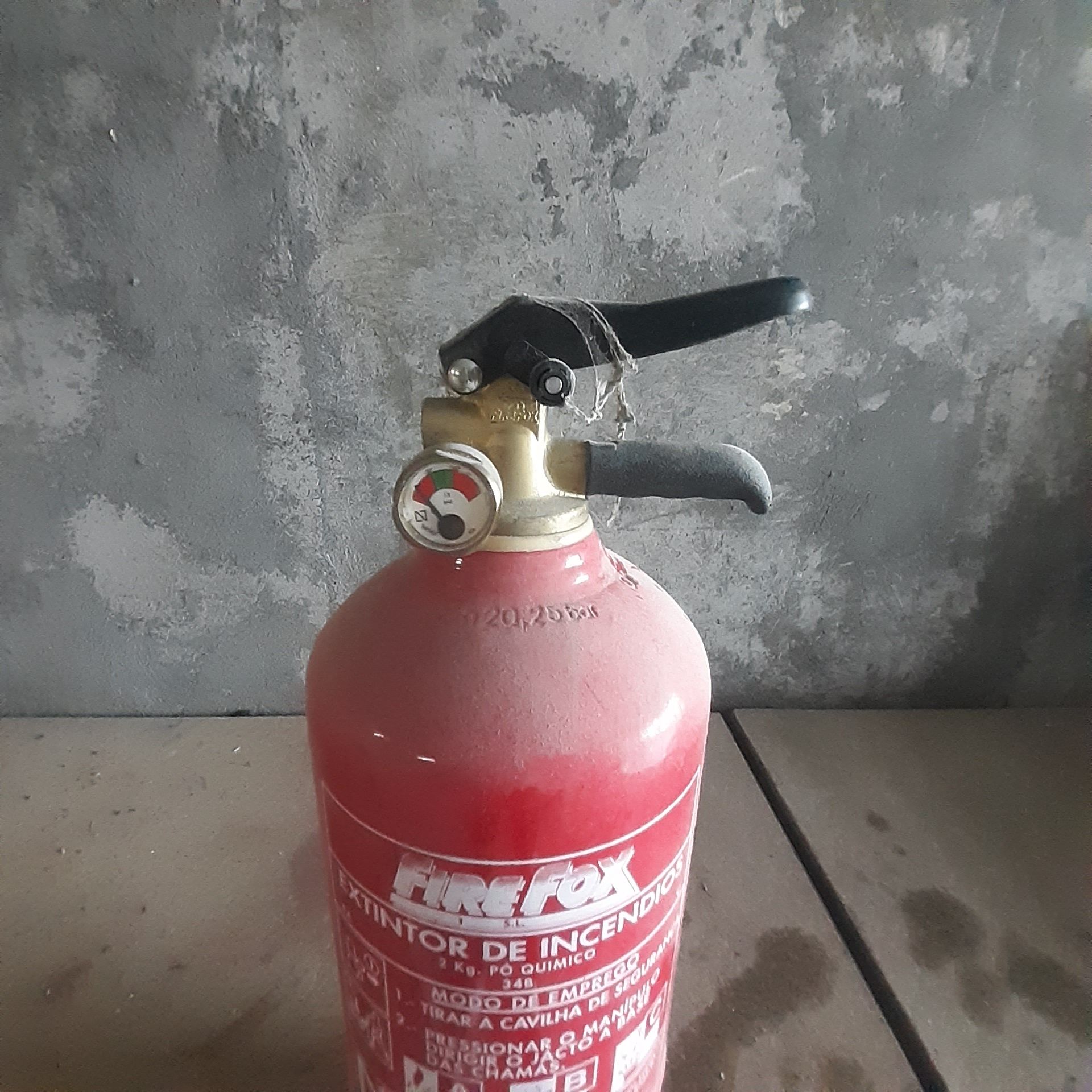 Extintor de incêndio 2 KG