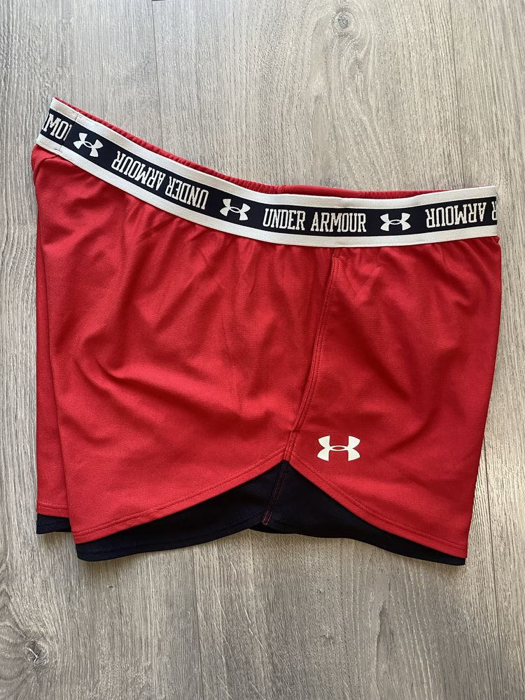 Бігові жіночі шорти Under Armour