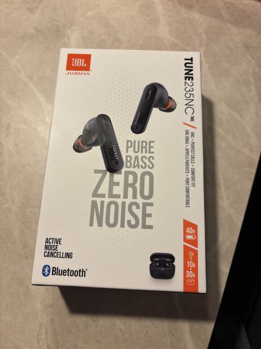 Słuchawki bezprzewodowe JBL TUNE235Nc