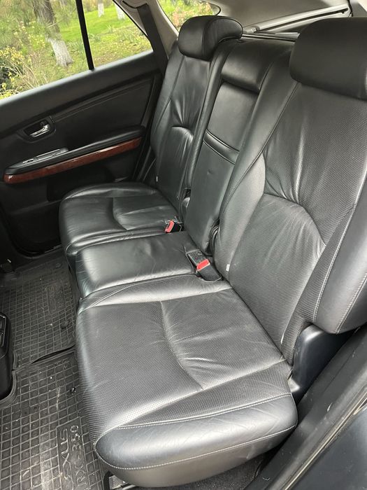 Продам LEXUS RX300 3л.Бензин Полный привод!