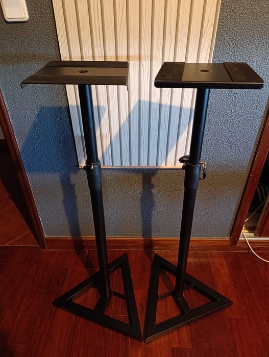 Stands Monitor de Estúdio