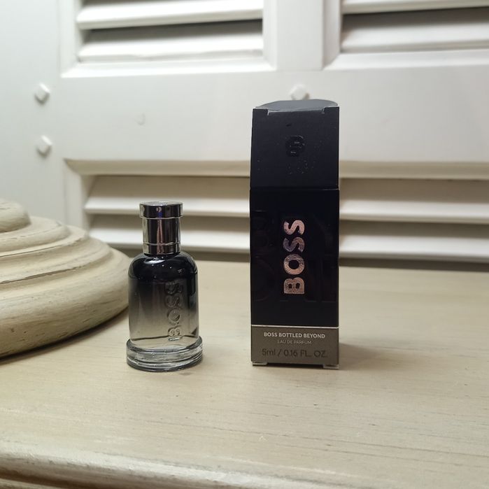 Мініатюра Hugo Boss на подарунок