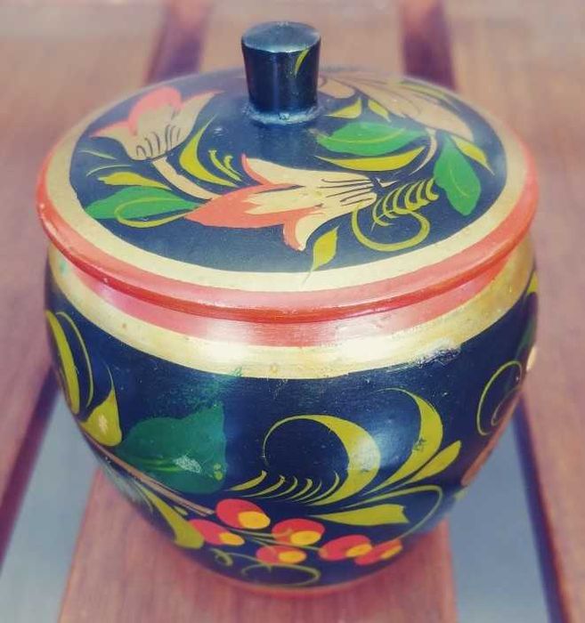 Kubek z pokrywką Chochłoma