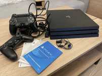 Sony PlayStation 4 Pro 1TB + 3 x Pad + ładowarka do padów + słuchawki