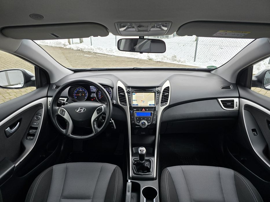 Hyundai i30# Hatchback# 2015r# 1.4B# z Niemiec