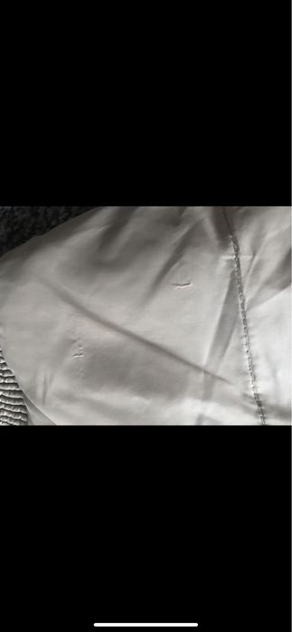 Damska kurtka zimowa z kapturem